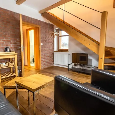 Apartment No.823